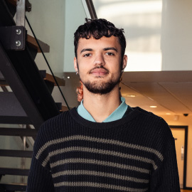 Lewis McVey,<br />
Dutchie Art<br />
